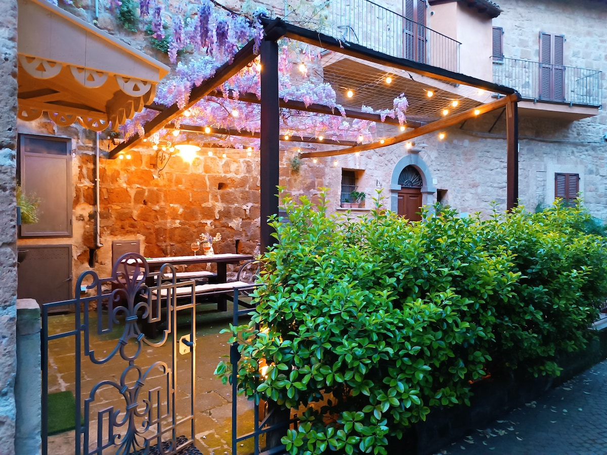 Casa con Giardino, Orvieto Centro-Duomo