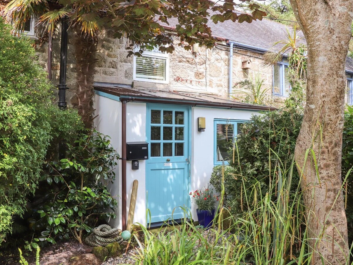 *St Ives *Dog Friendly *Rural