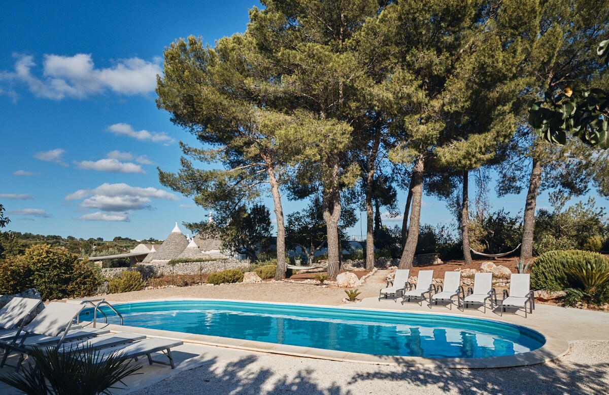 New Villa Reginetta with 2 pools and large park