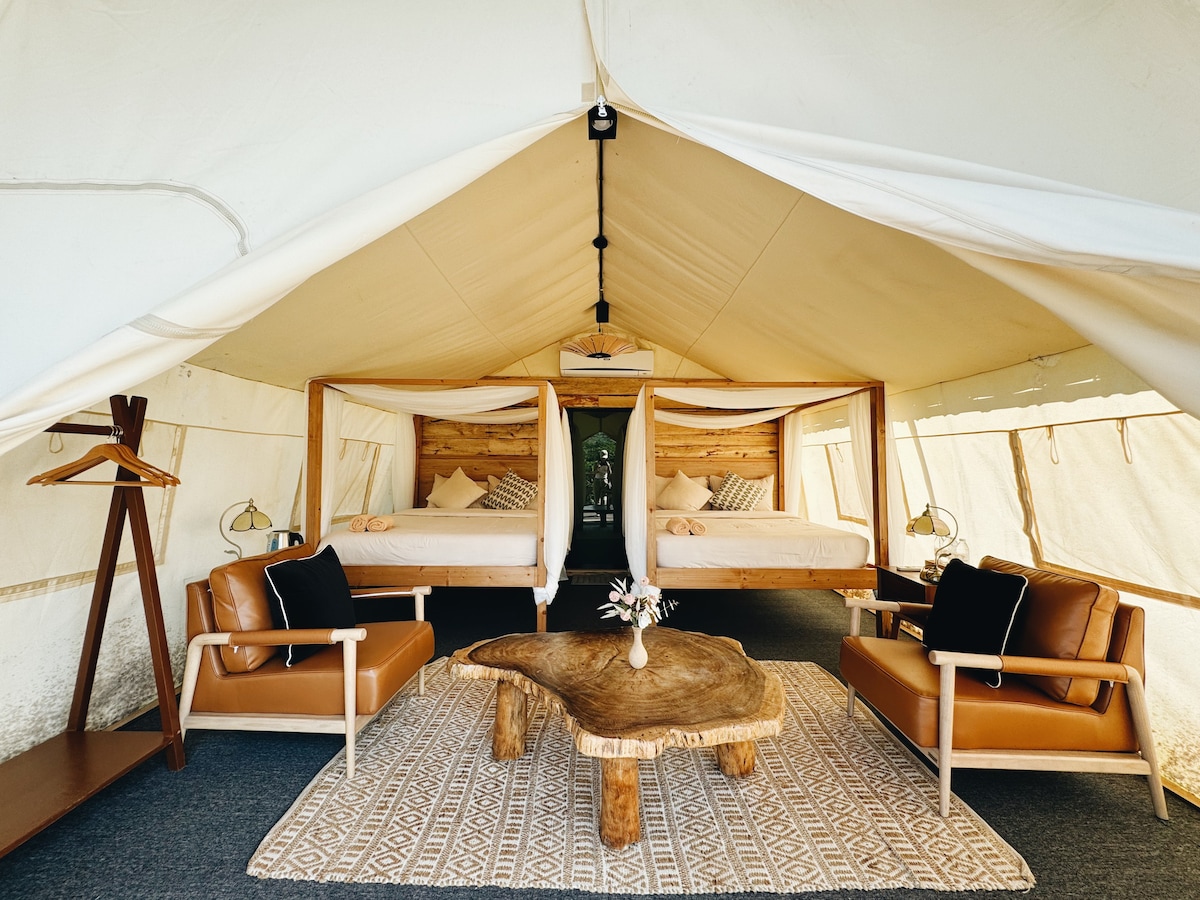 Campgrounds Safari Tent w/ Ensuite Bath