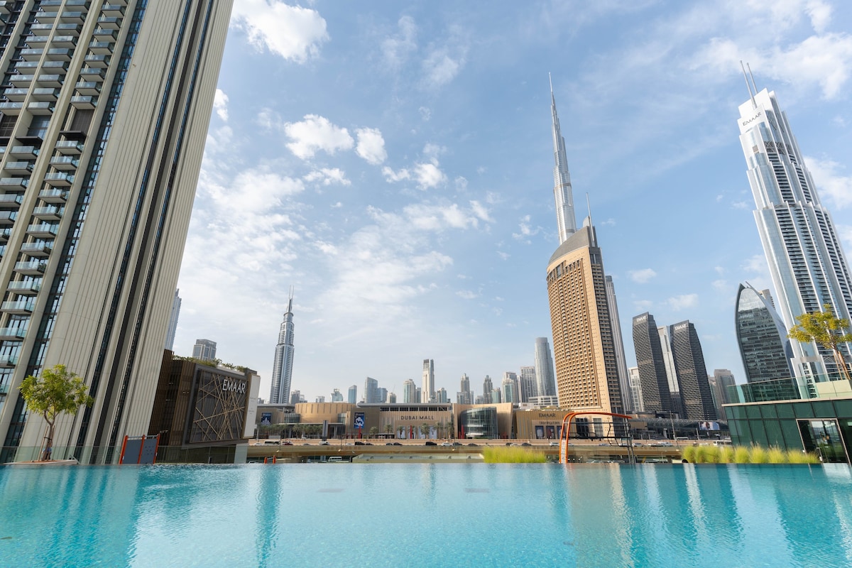 Massive 3.5BR | Burj Views | 3 Balconies  |160 sqm