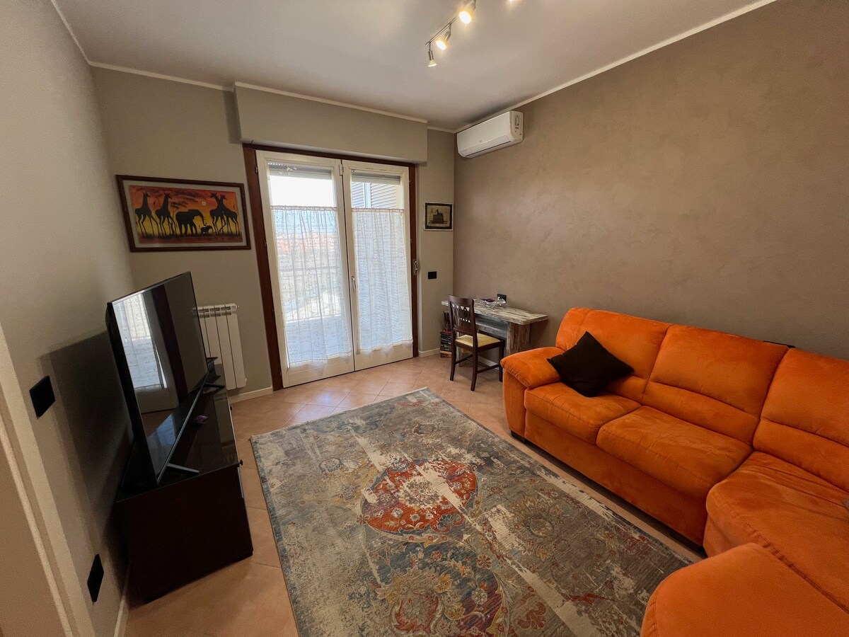 Appartamento nuovo Roma Est, garage privato