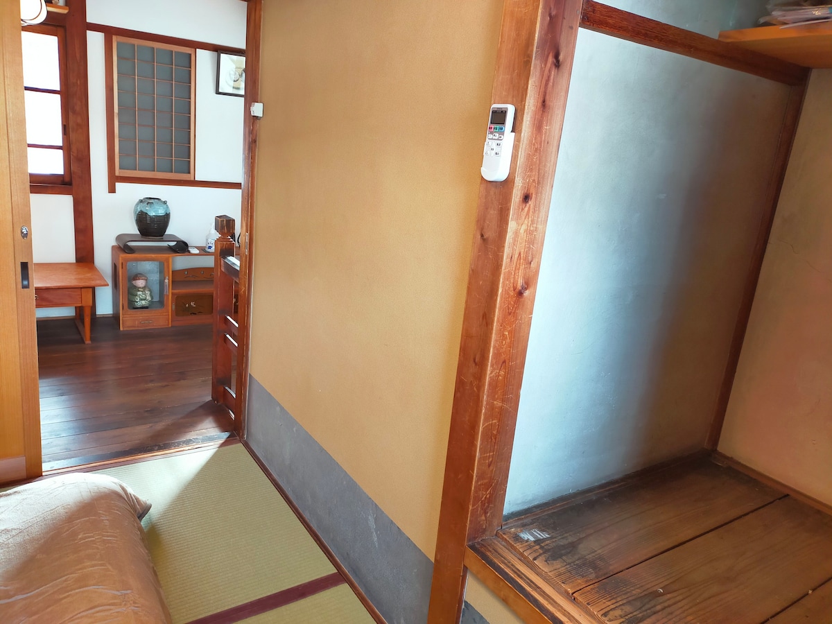 在京都像拥有100年历史的京町屋一样独自生活！ Guesthouse Makuya