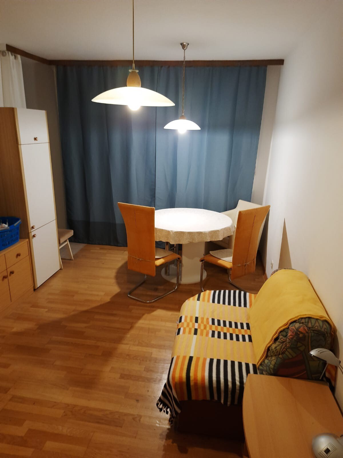 30 m2-Apartment: Hauptbahnhof - Flughafen + Öffis
