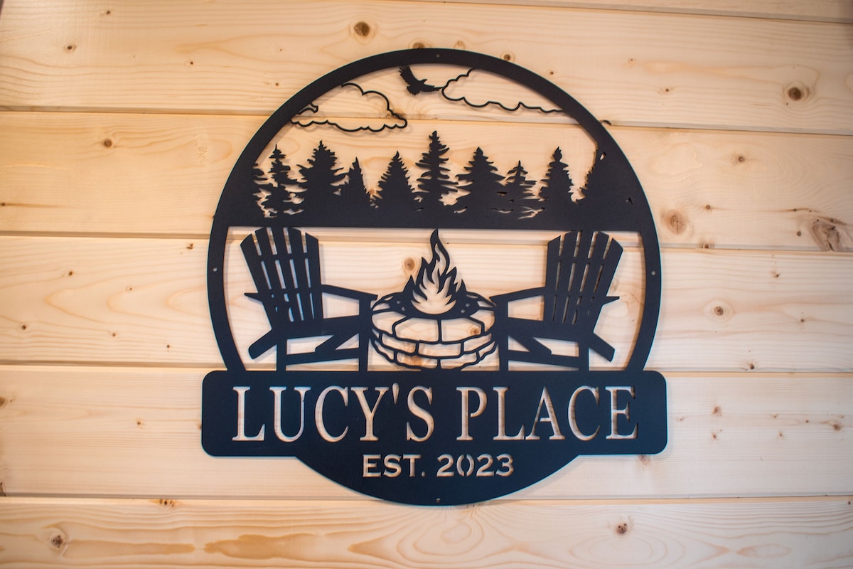Lucy 's Place酒店