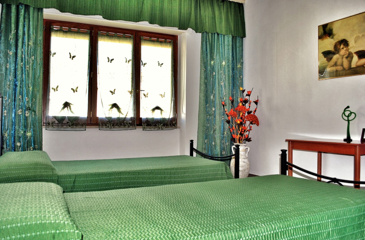 Double room with single/multiple beds