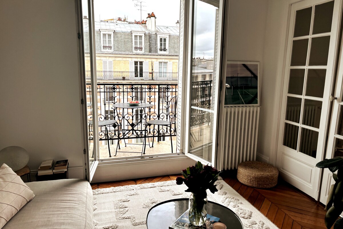 Superbe appartement 70m² au pied du métro