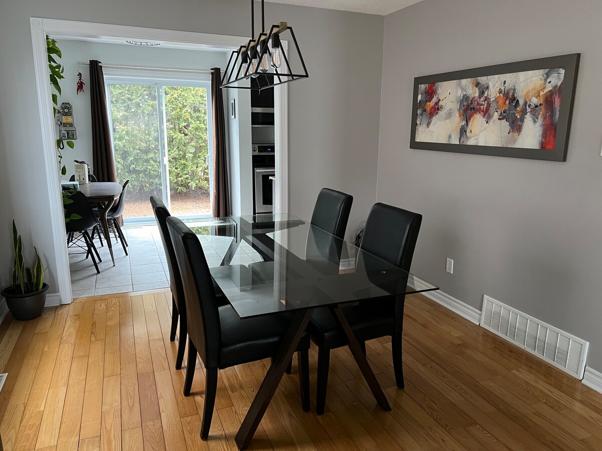 Barrhaven home for rent
