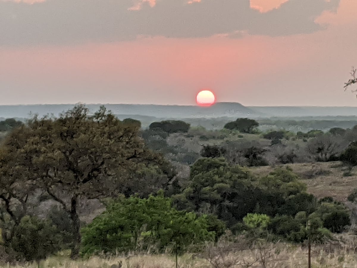 Legacy Ranch Sunset Room 4