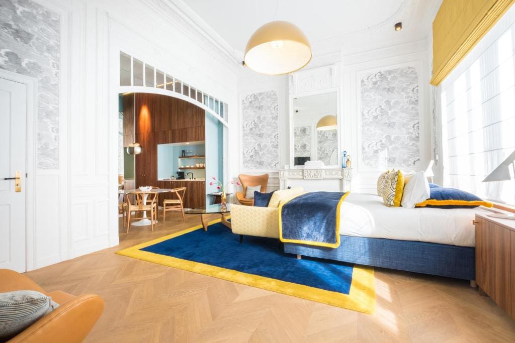 Sumptuous apartment great location Antwerp Meir