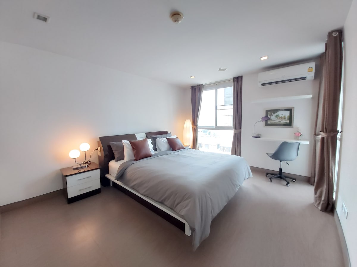 * Peaceful & Productive Spacious 1BR Near BTS Ari