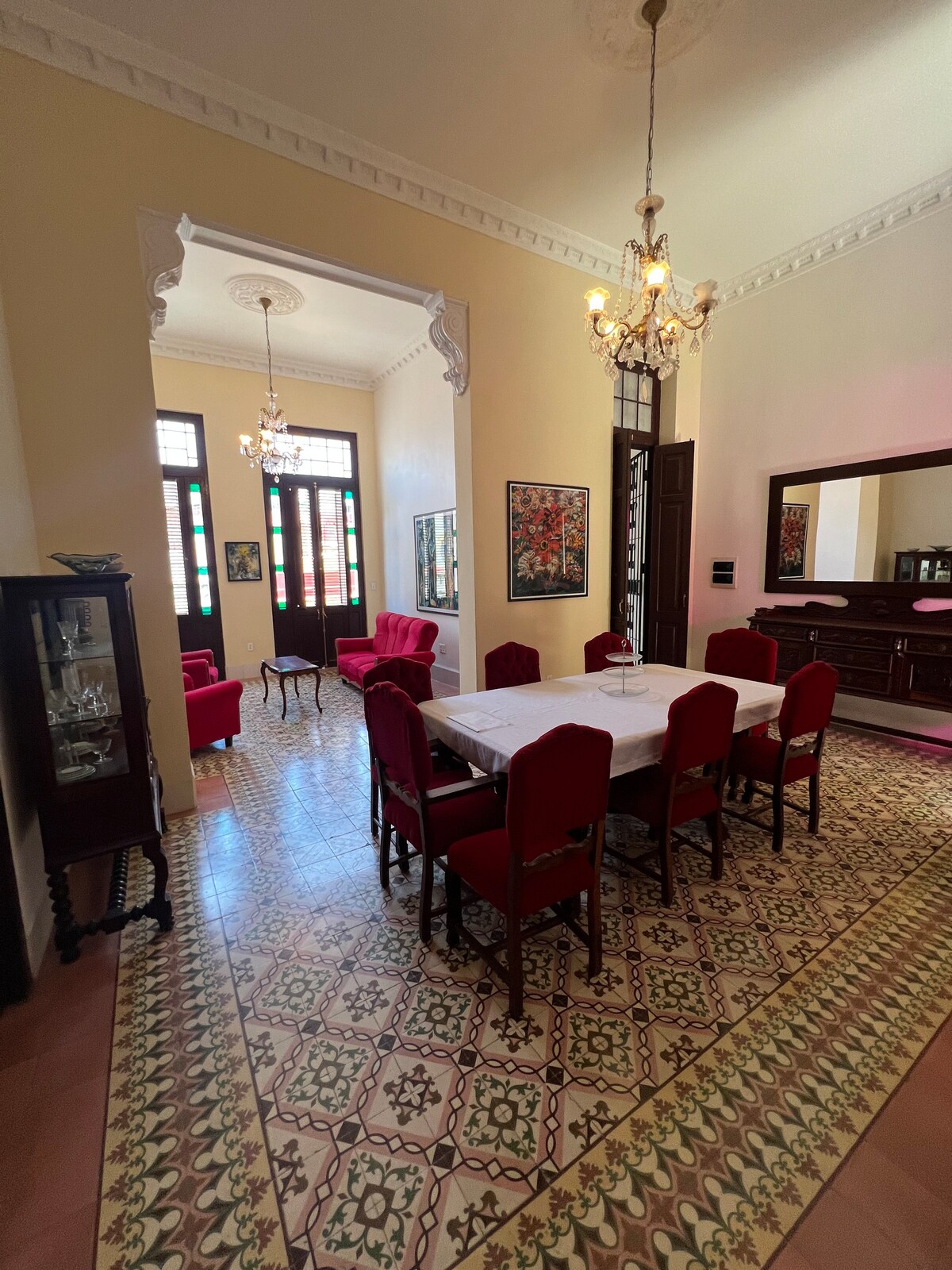 Superb Mansion in Old Havana