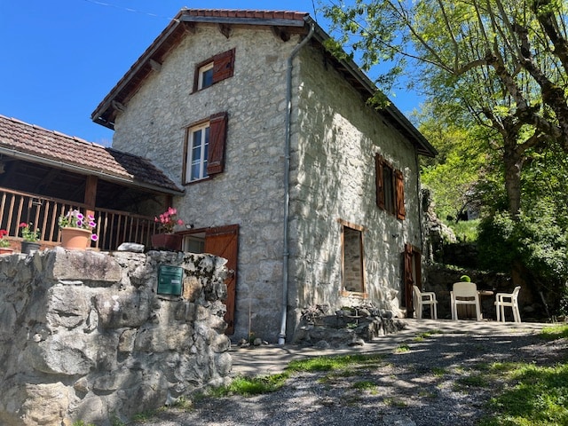 Maison atypique en Couserans