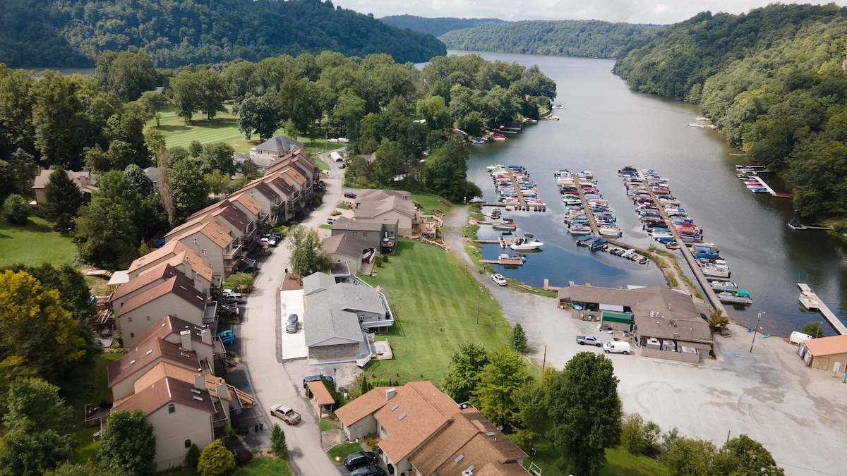 Lakeside Townhouse