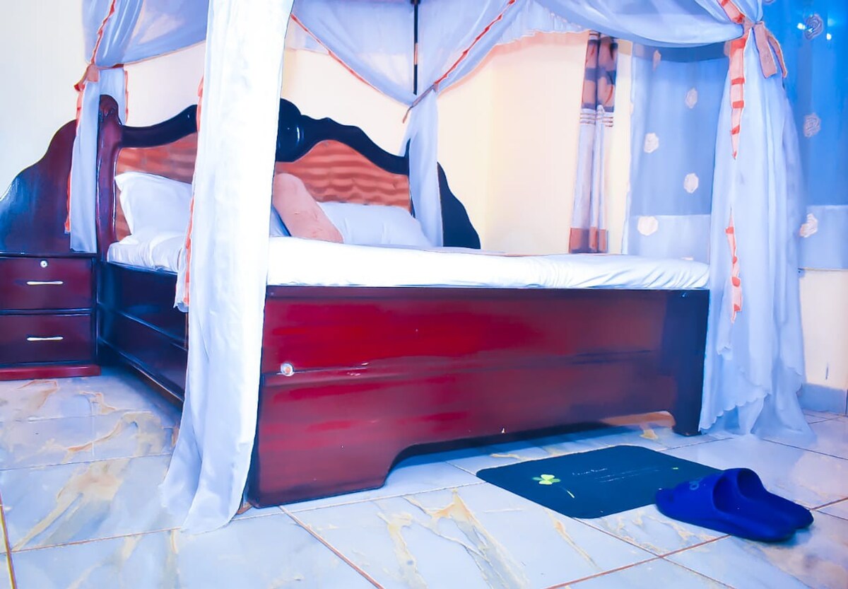 5 bedroom bungalow in Kisumu City, Kenya