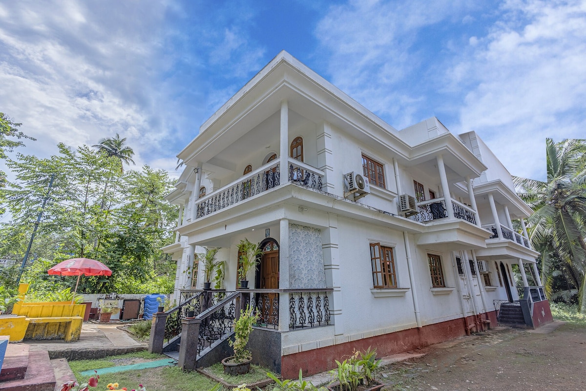 The Sequeira Goa Villa - 25 person - By Manish@Goa