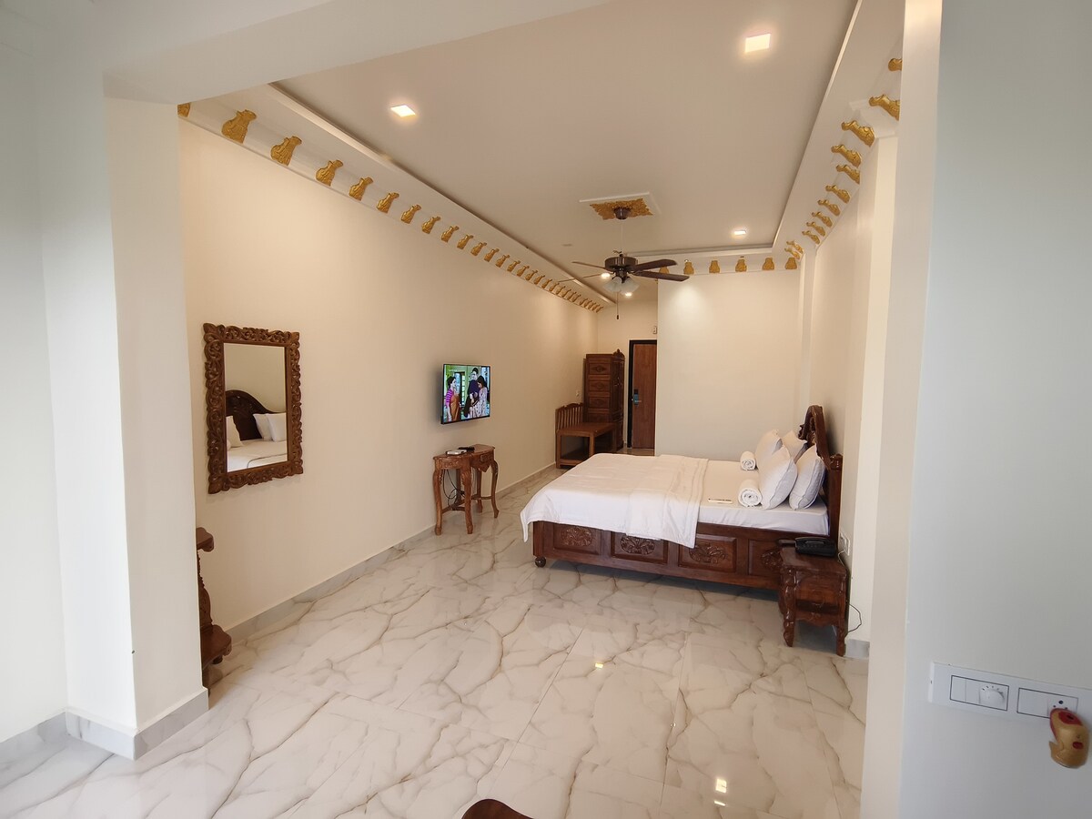 Executive Suite with Swimming Pool @ Gir Gadhada