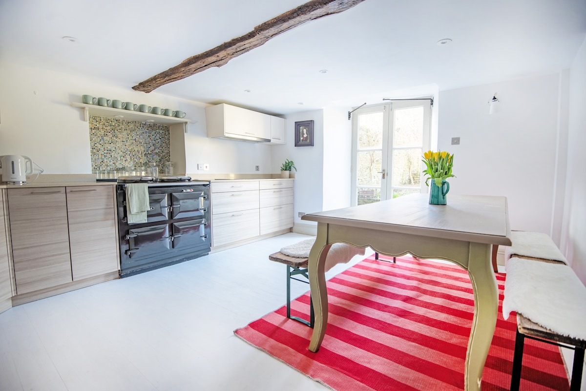 Chic town house in central Frome