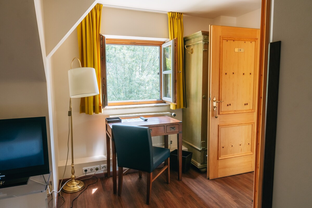 Single Room,
Hotel-Restaurant am Schloss Kronwinkl