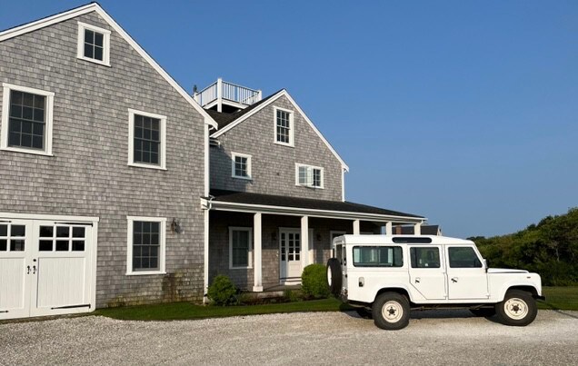 Waving Whales Nantucket Paradise