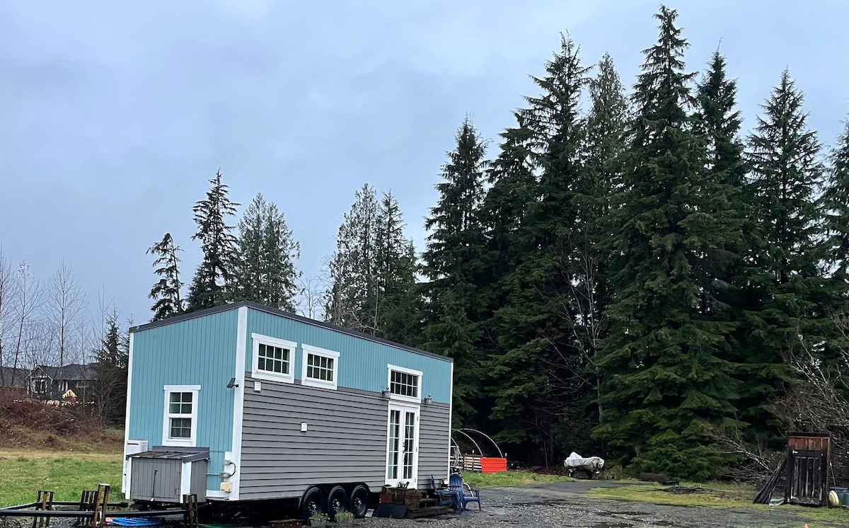 Bella's Tiny House in Sultan