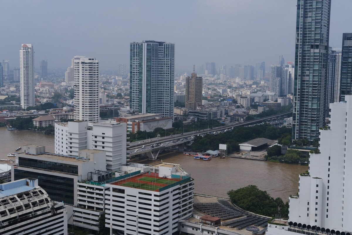 3 BR River View Condo in Bangkok’s Iconic Building