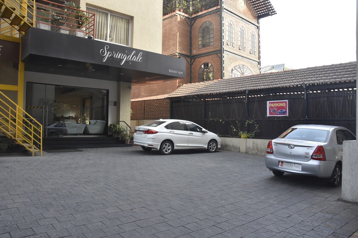 Hotel Springdale Suites