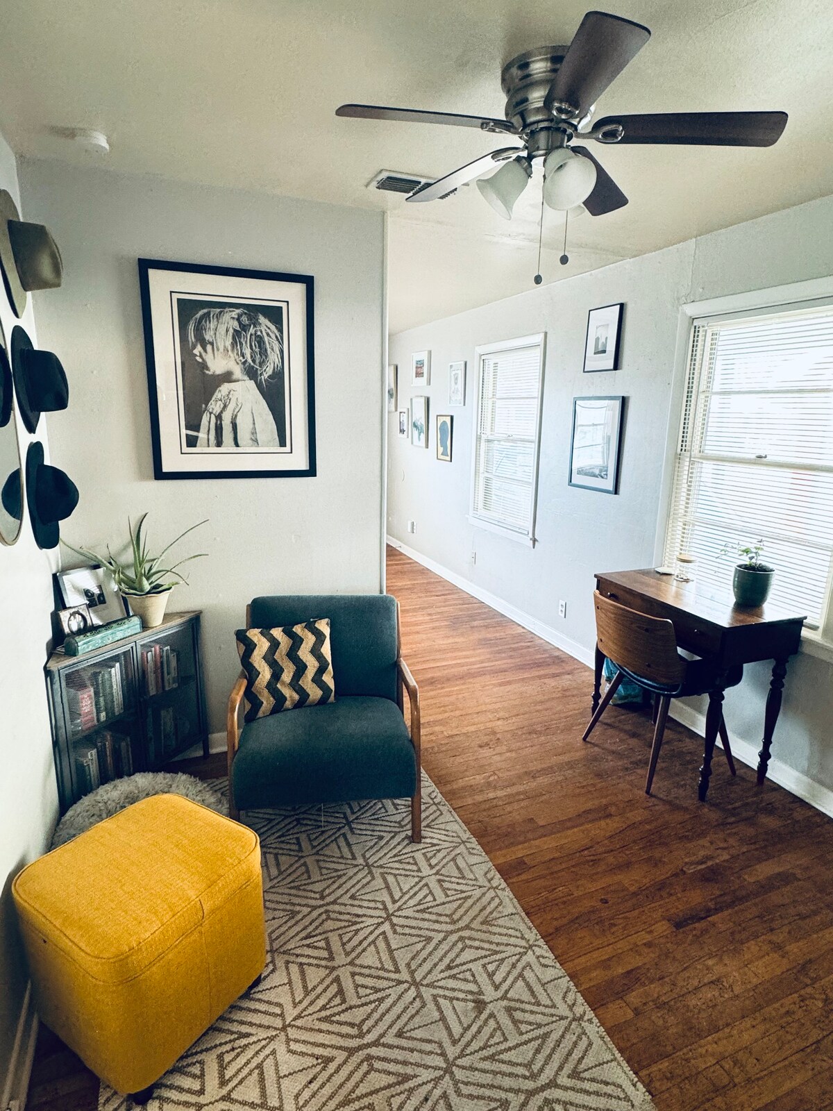 Cozy Bohemian Casa Close to Tech