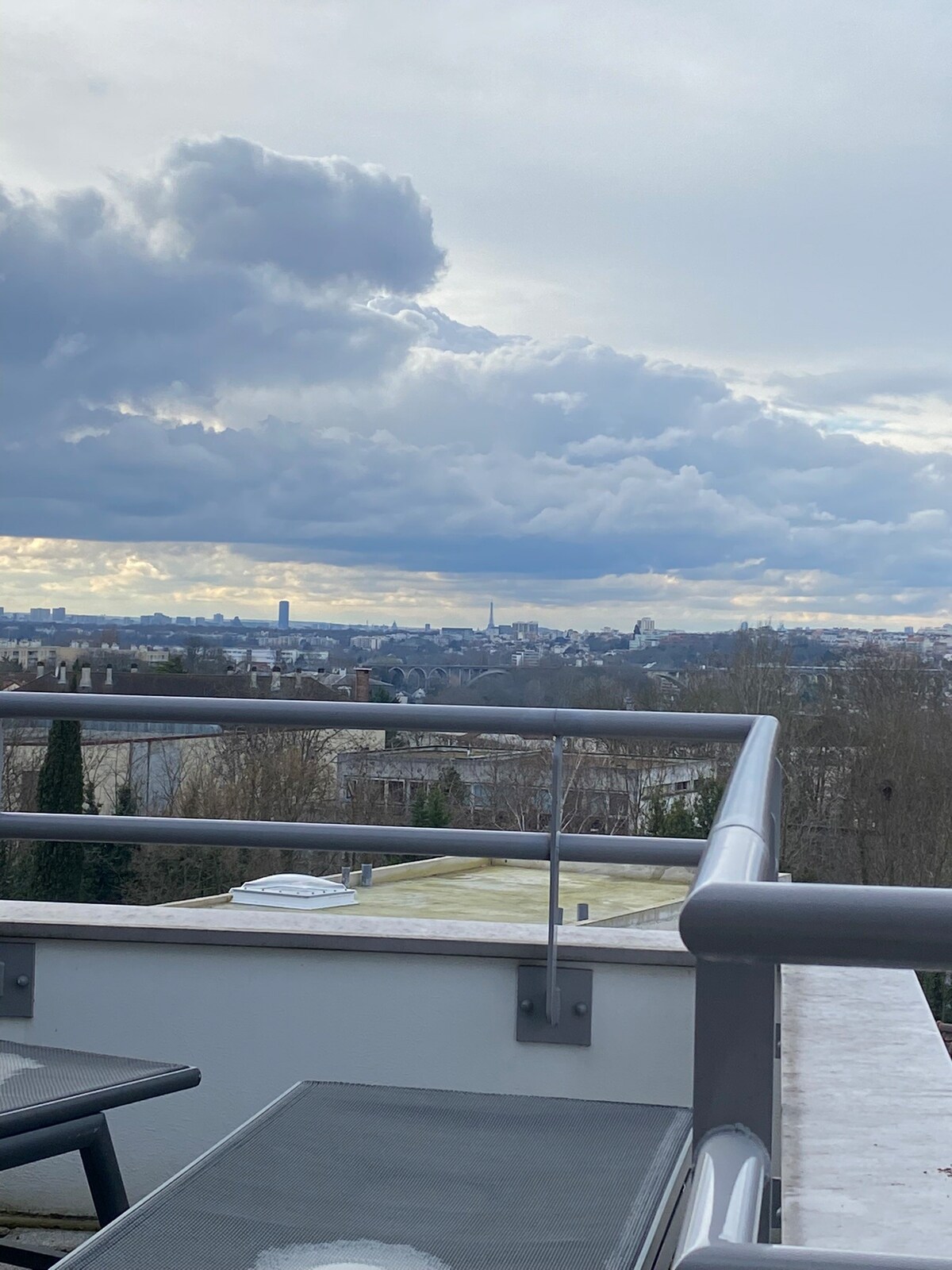 30 mn from Paris, view Eiffel Tower, built 2021
