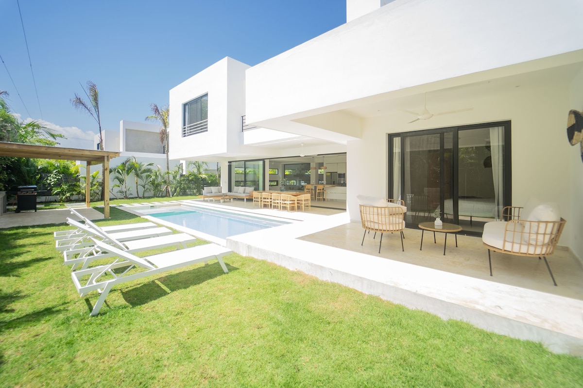 Luxury house 2 close Las Ballenas beach