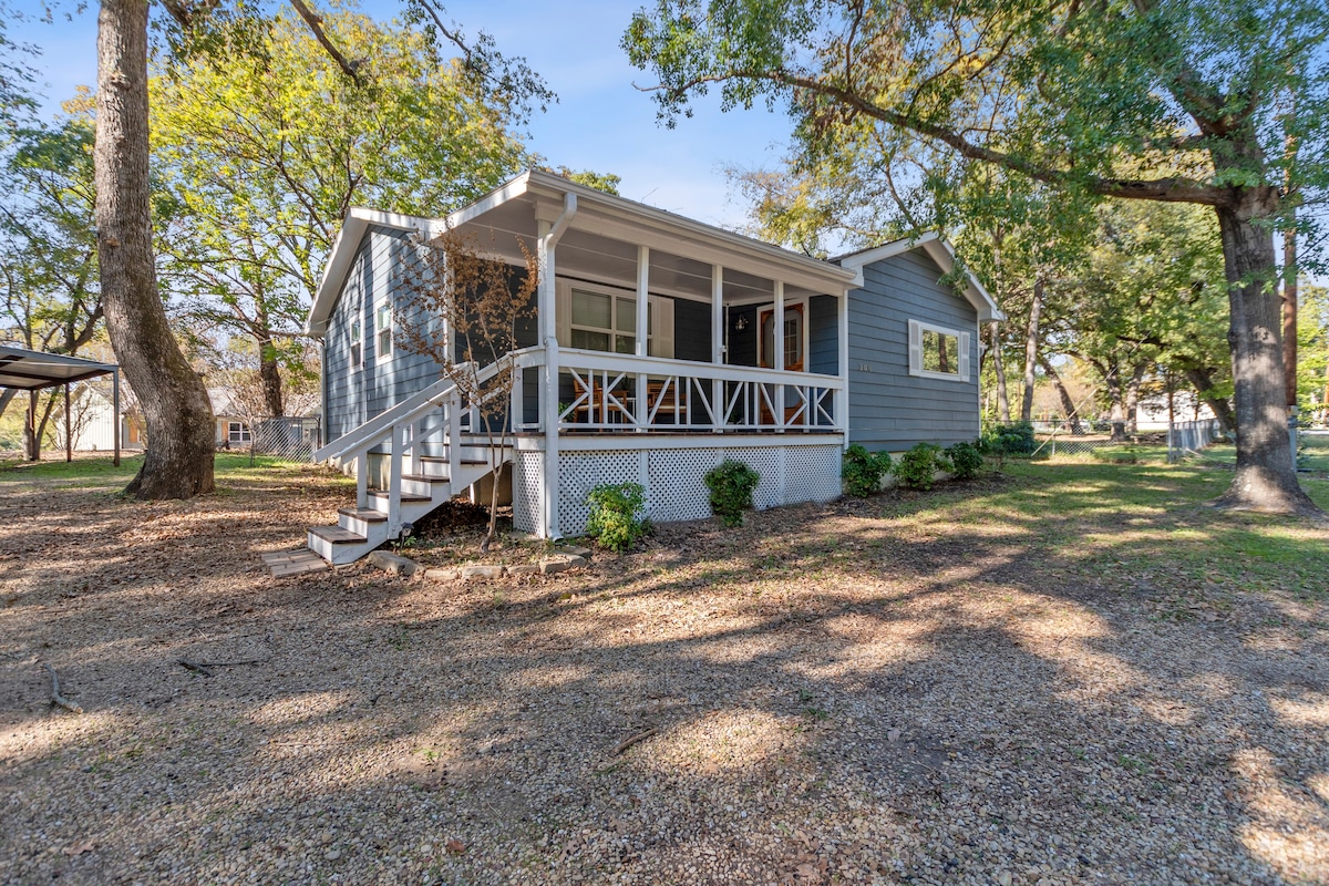 Hickory House-BoatRamp access to Cedar Creek Lake