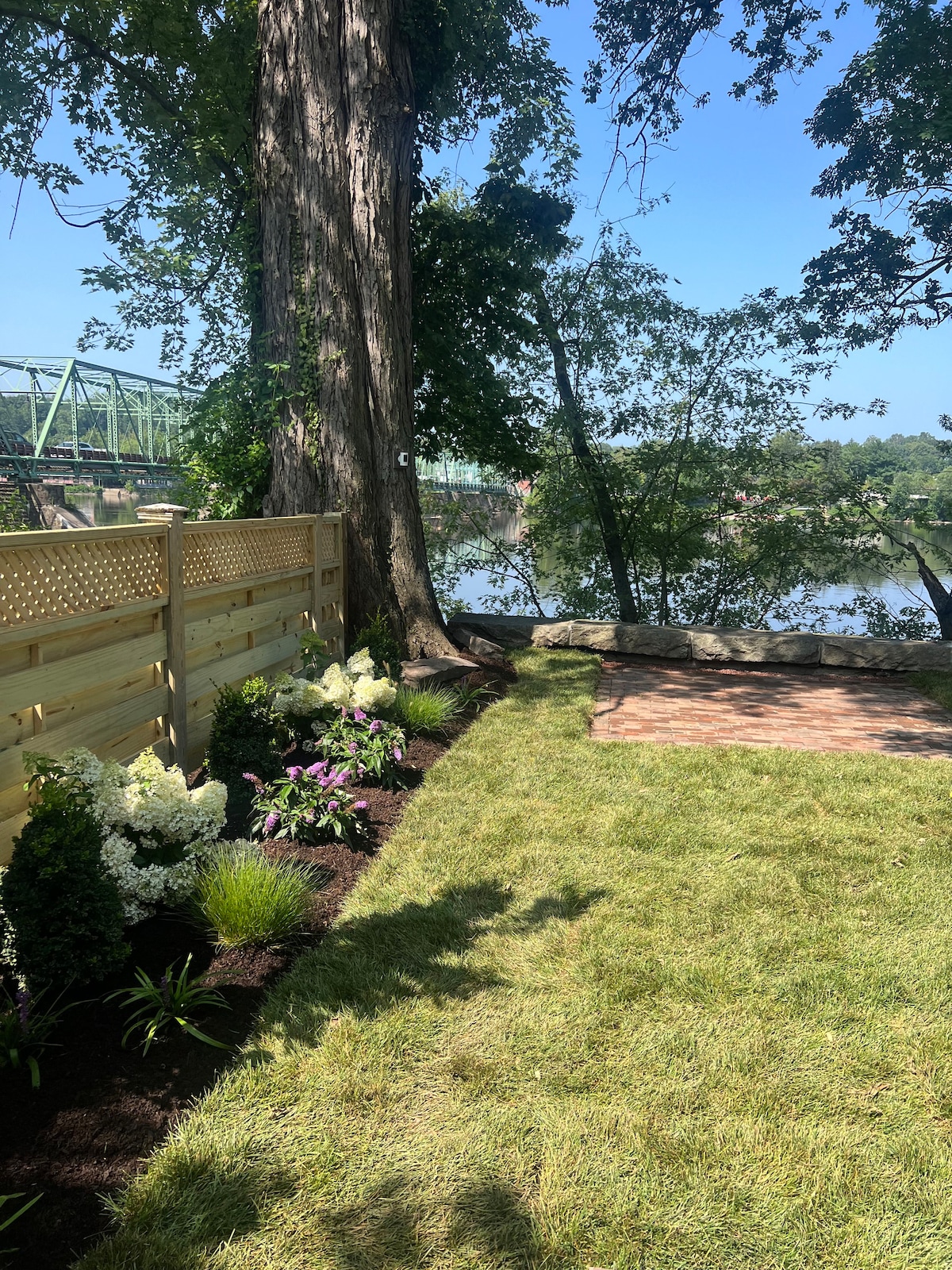 River View Retreat: Lambertville