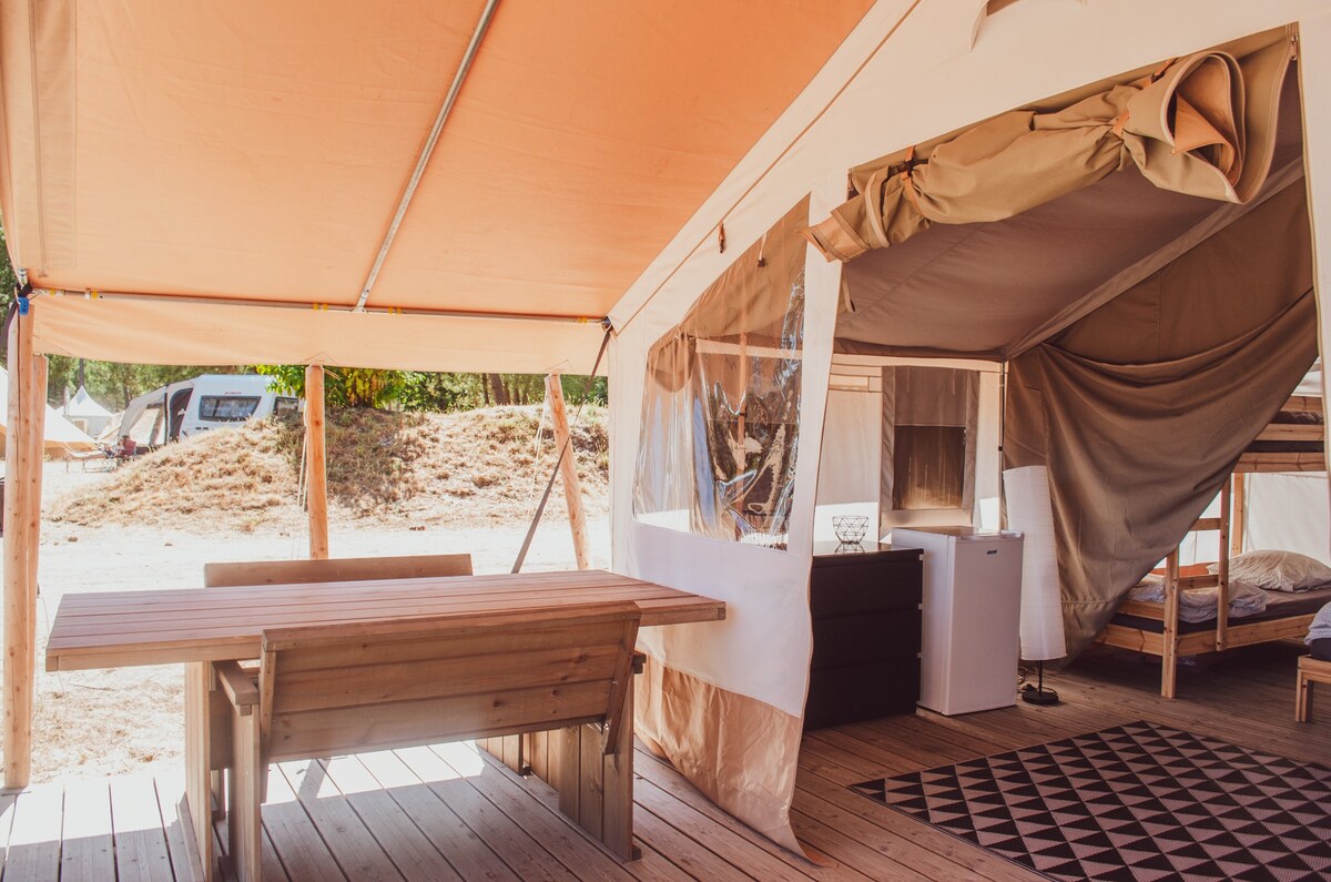 Glamping Safari Lodge 2