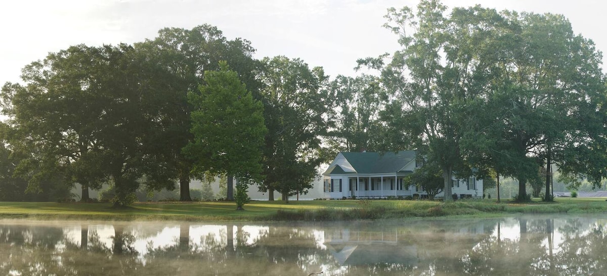 The White House at Cypress Point