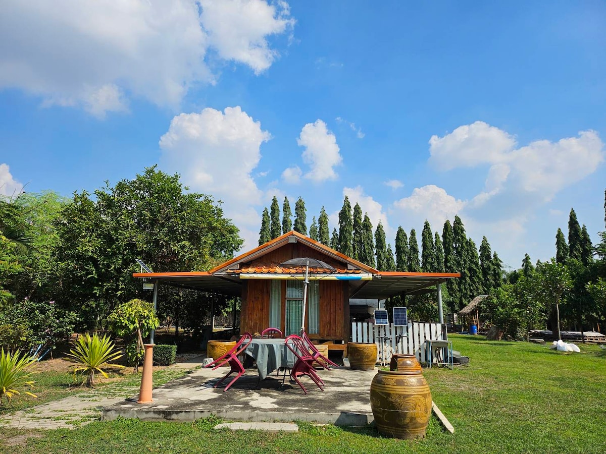 整栋乡村小屋， 10张床，拉差武里（ Ratchaburi ）花园景观