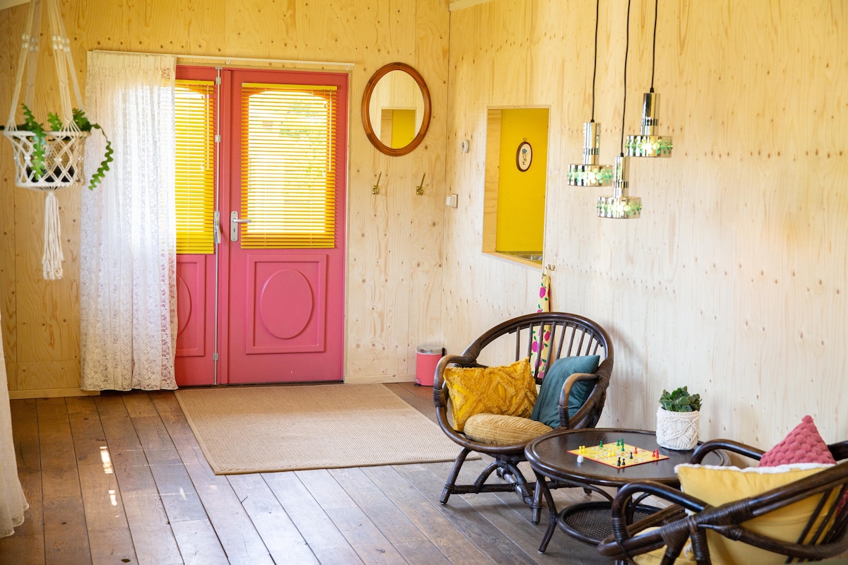 Heerlijke, grote kamer met eigen balkon