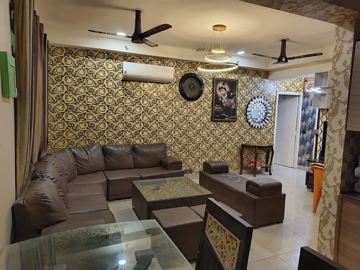 Penthouse near Gaur City Mall ,  Greater Noida