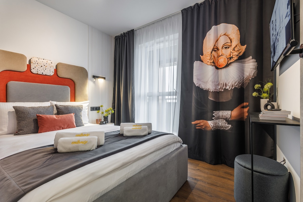 Nowy Designerski apartament z wyjątkowym widokiem