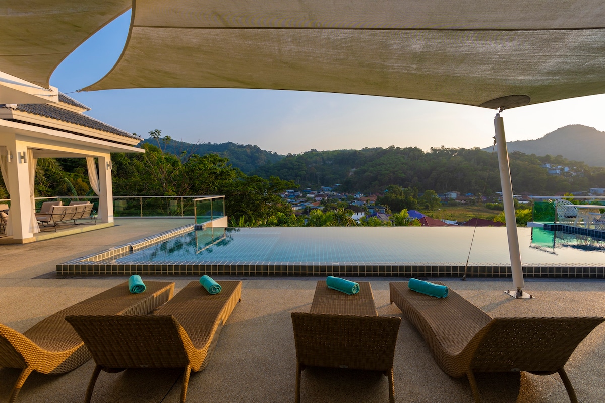 Hollywood-Style Massive 5 bedroom Villa: Sea View!