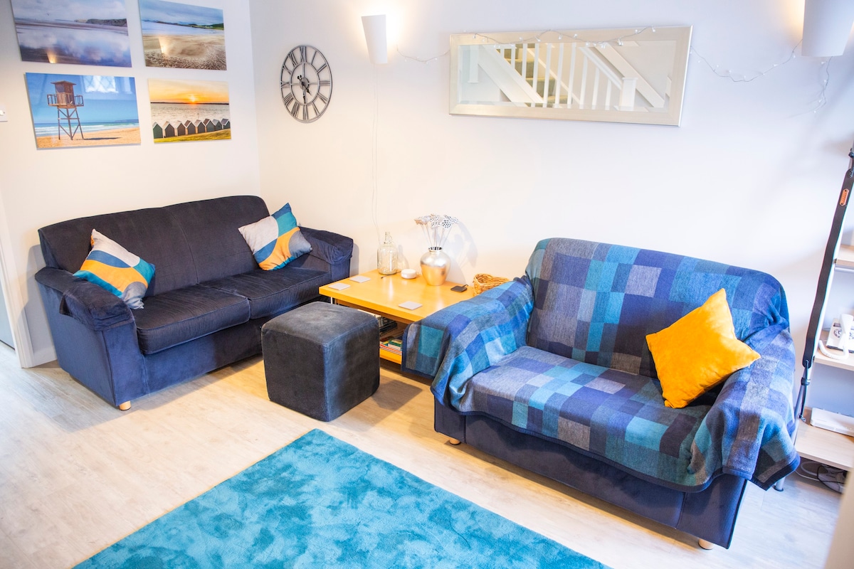 Reeve House | 2-Bed | FREE Parking & Wi-Fi