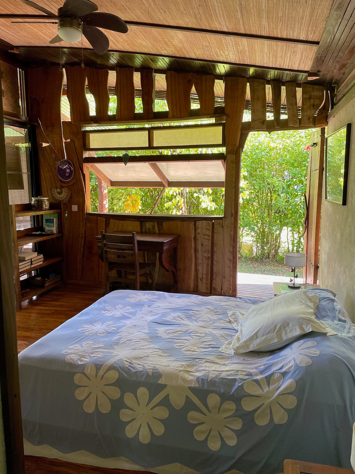 Une jolie cabane de luxe à Tahiti iti