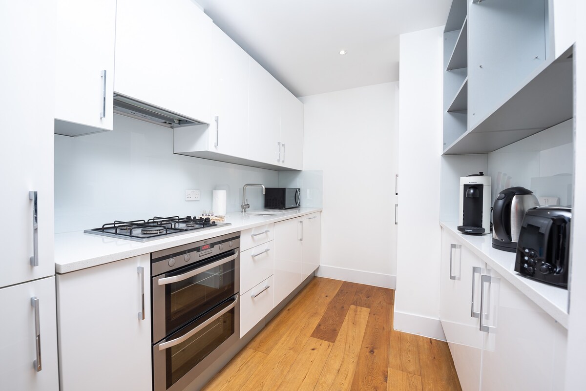 PBC | One Bedroom Apartment in Camden Town JT4