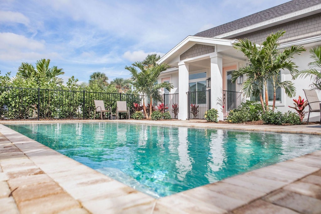 Private saltwater pool! Just steps to the beach!