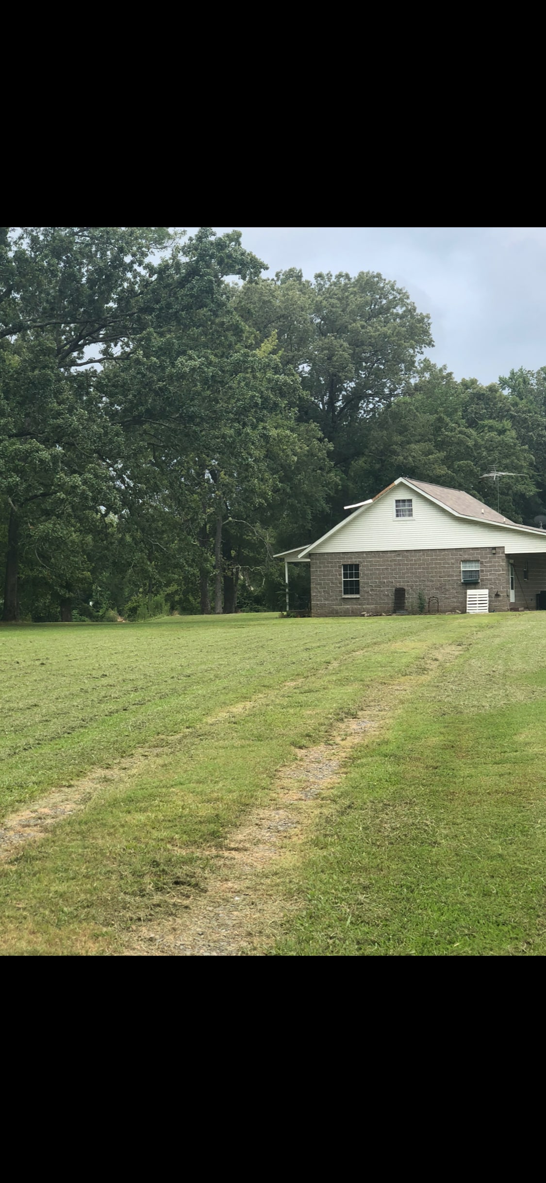 Ouachita River Fishing Cabin at Friendship