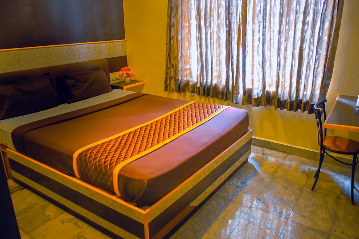 Rooms at Madurai Three bed - Near Apollo Hospital