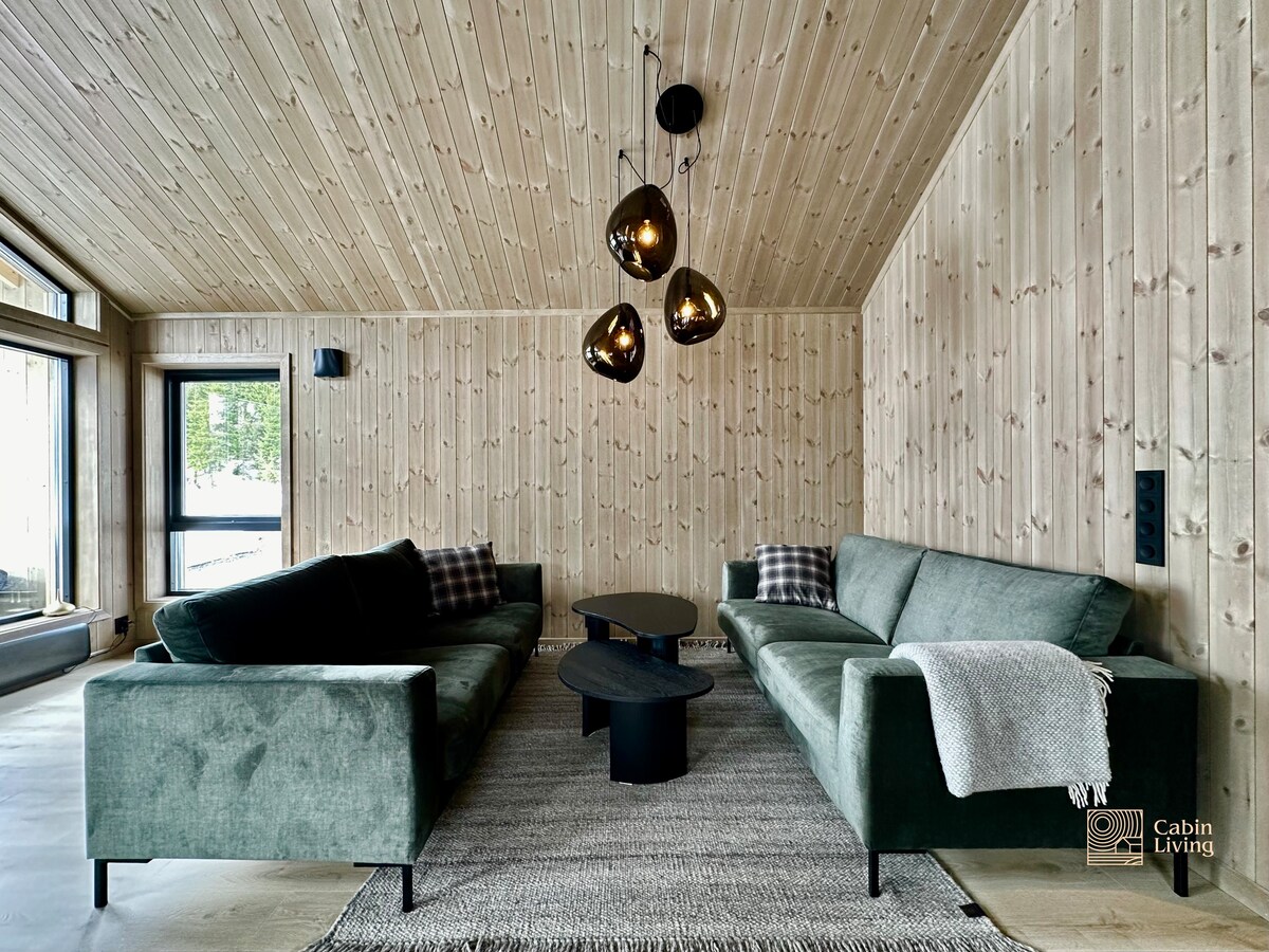 Brand new cabin in the center of Skeikampen
