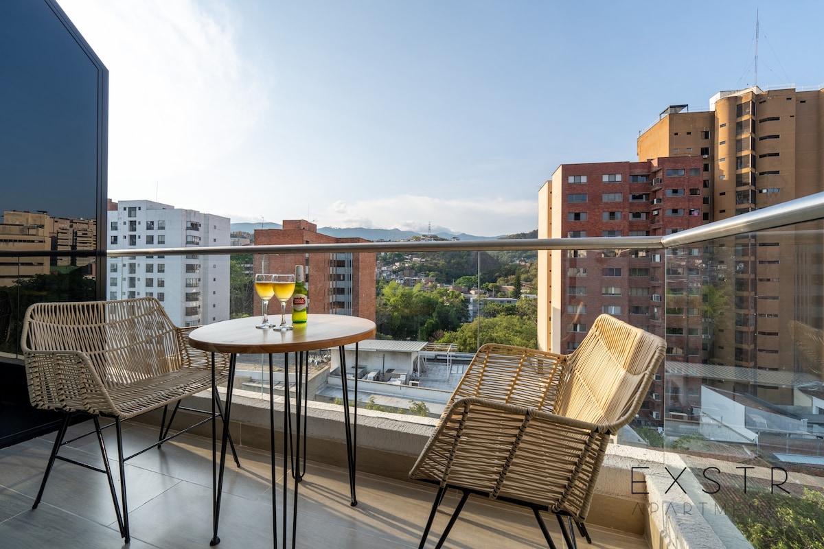 RM 802 | Studio | Gorgeous Views | Balcony & Pool