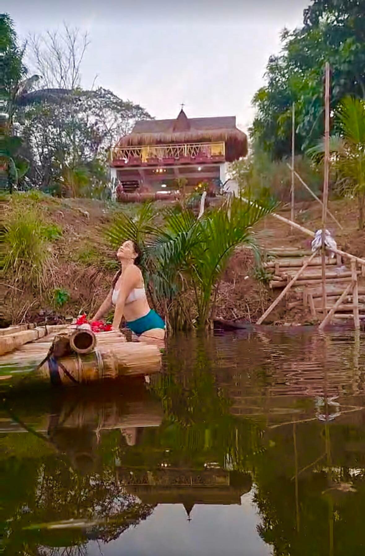 Filipino-Latin Casa by the River