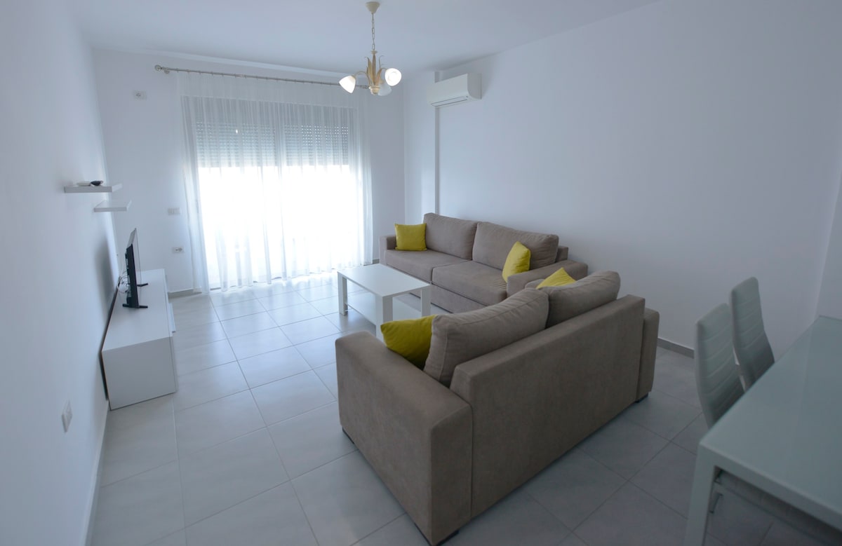 ApartHotel Miramare (Two-Bedrooms Apartment)