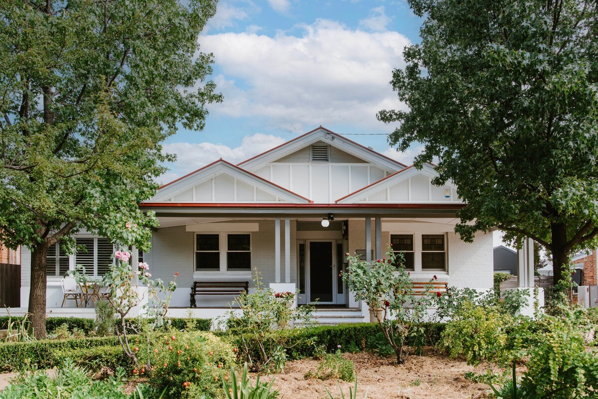 Haylock—Luxe Country Charm in Mudgee's Centre